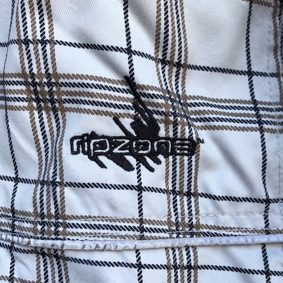 Unisex Winter Jacket - Ripzone - Picture 3 of 16